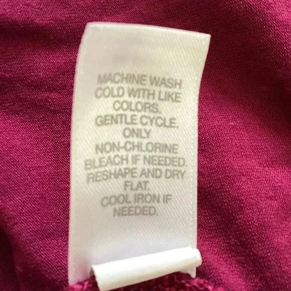 J. JILL Top  Medium Tunic Wearever Collection Rayon Maroon - Picture 8 of 8